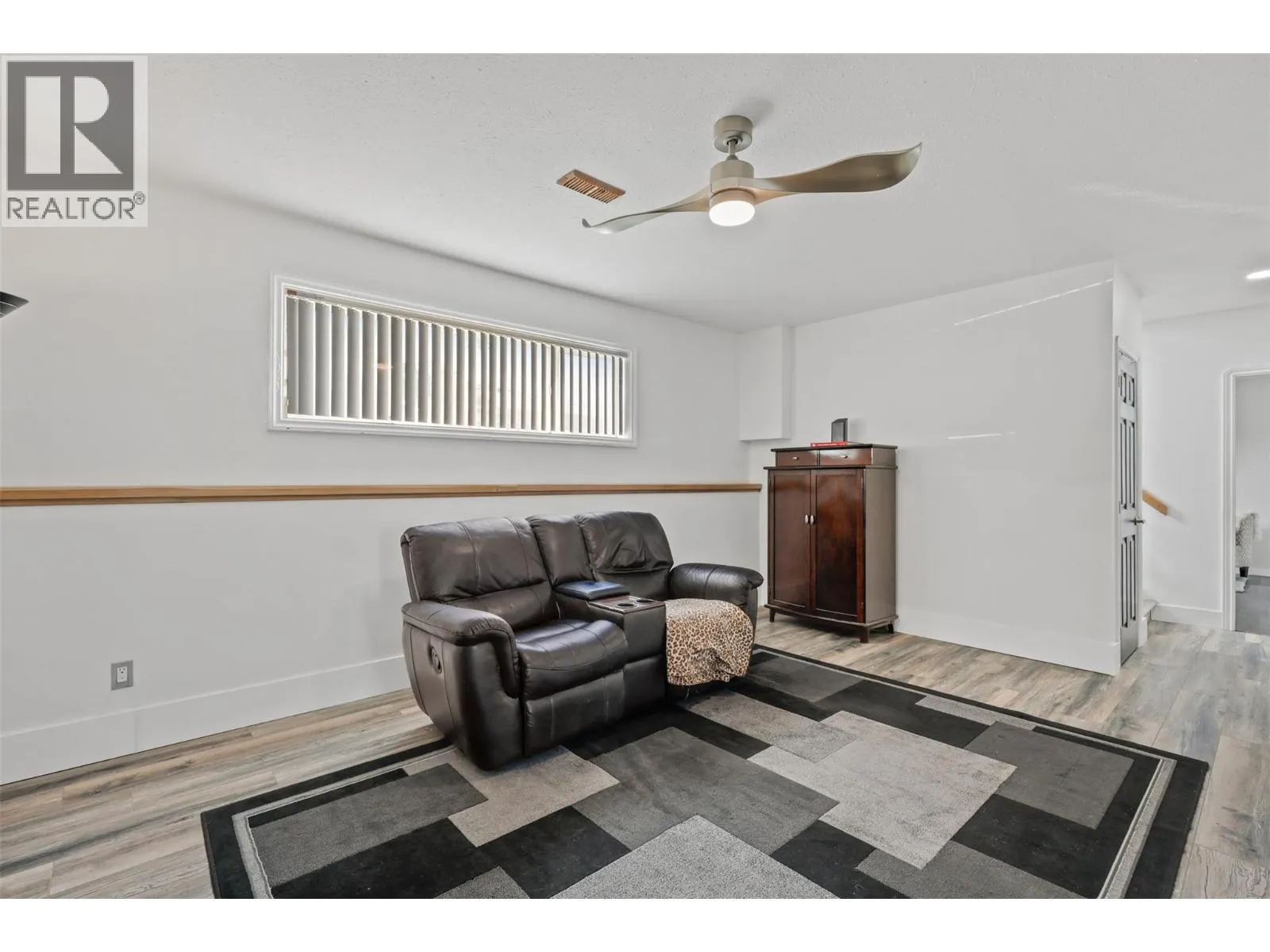 1278 Kimberley Crescent