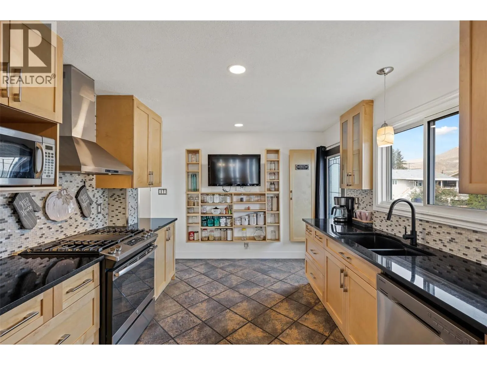 1278 Kimberley Crescent