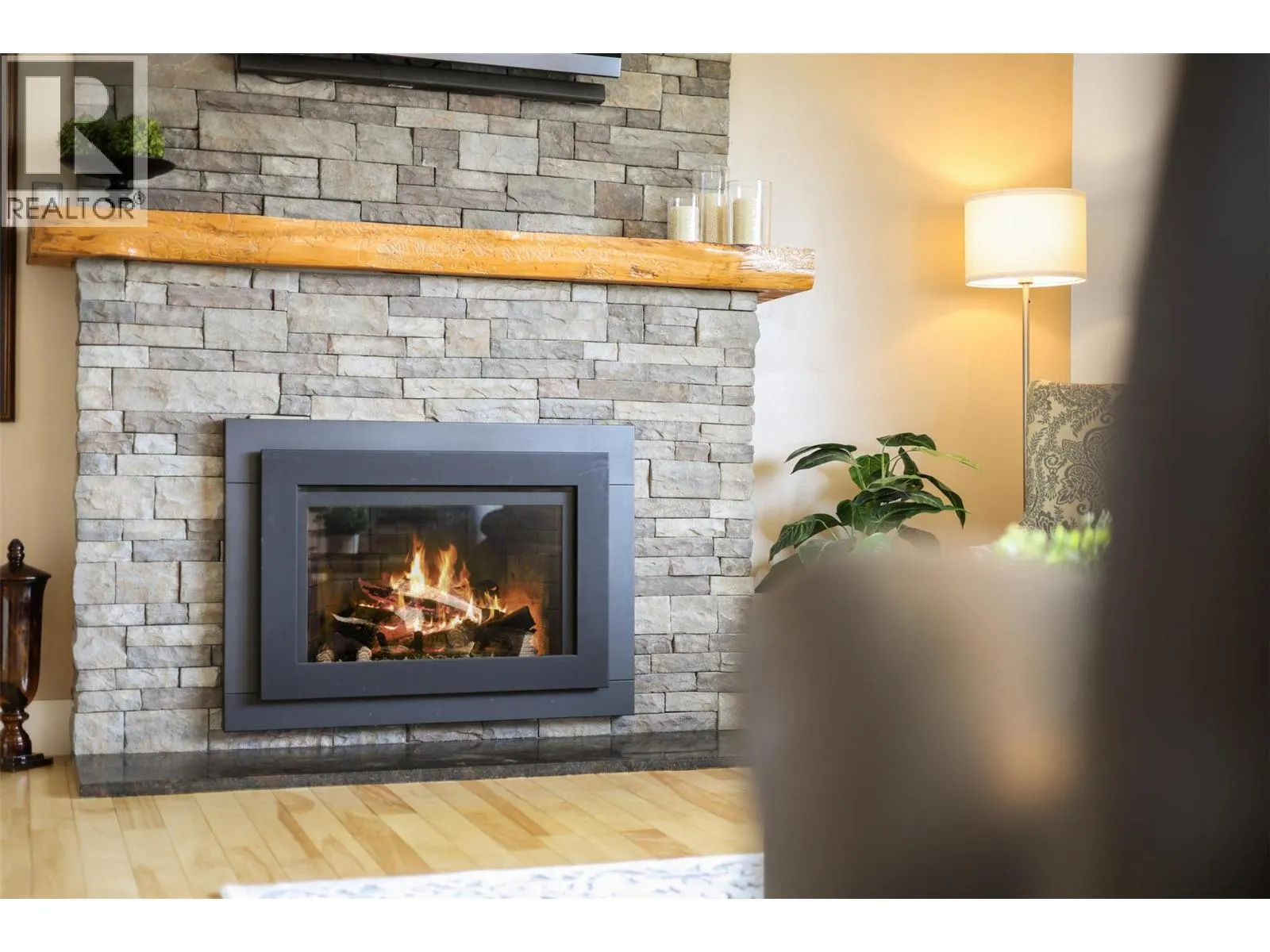 1278 Kimberley Crescent