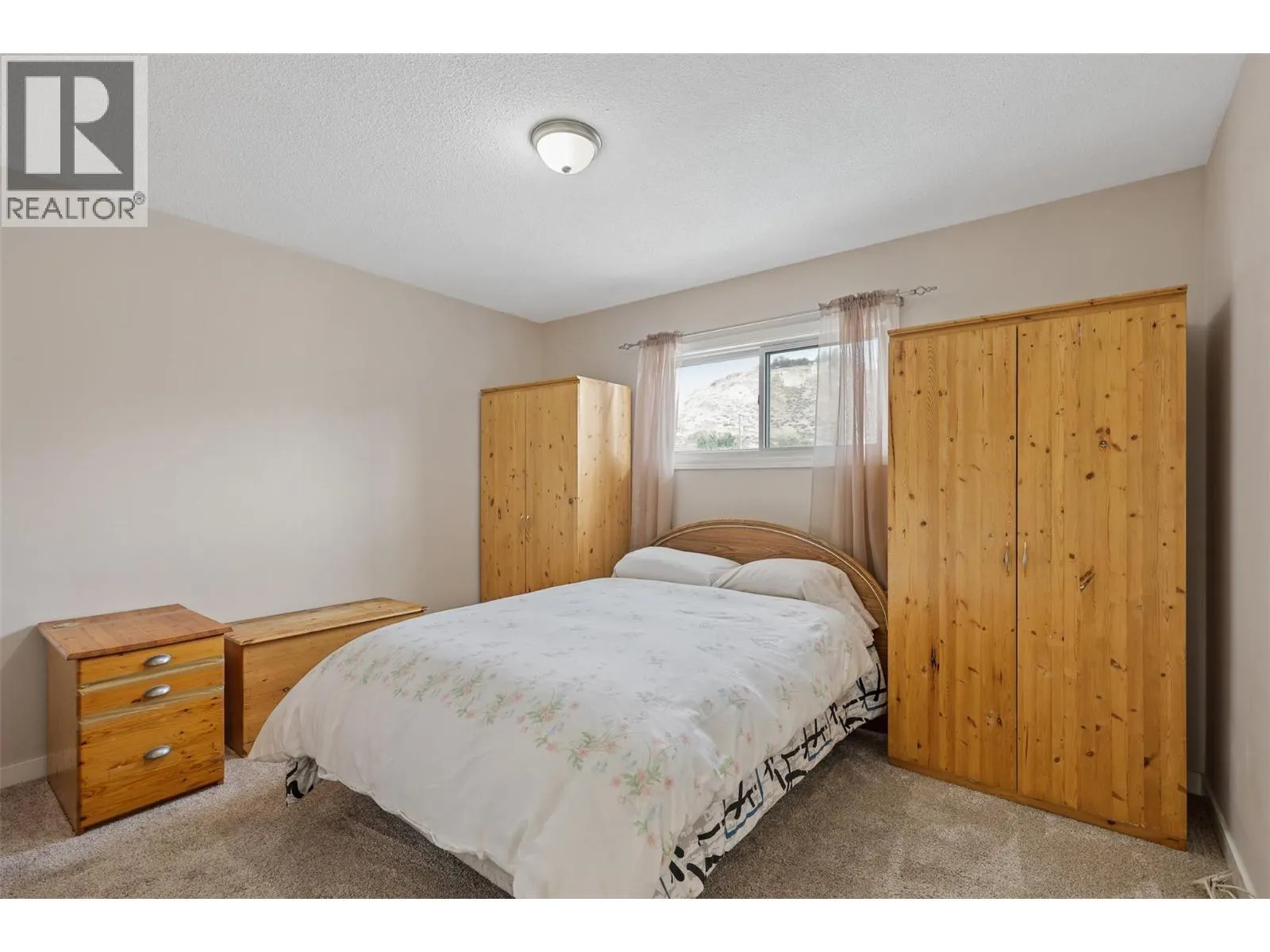 1278 Kimberley Crescent