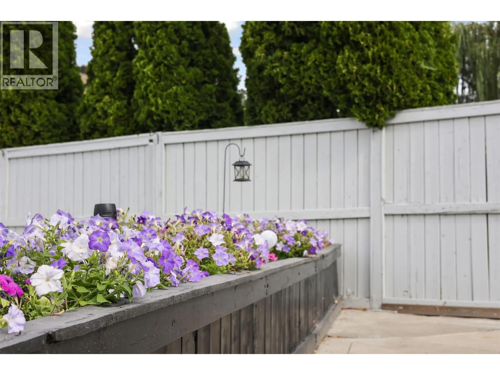 1278 Kimberley Crescent