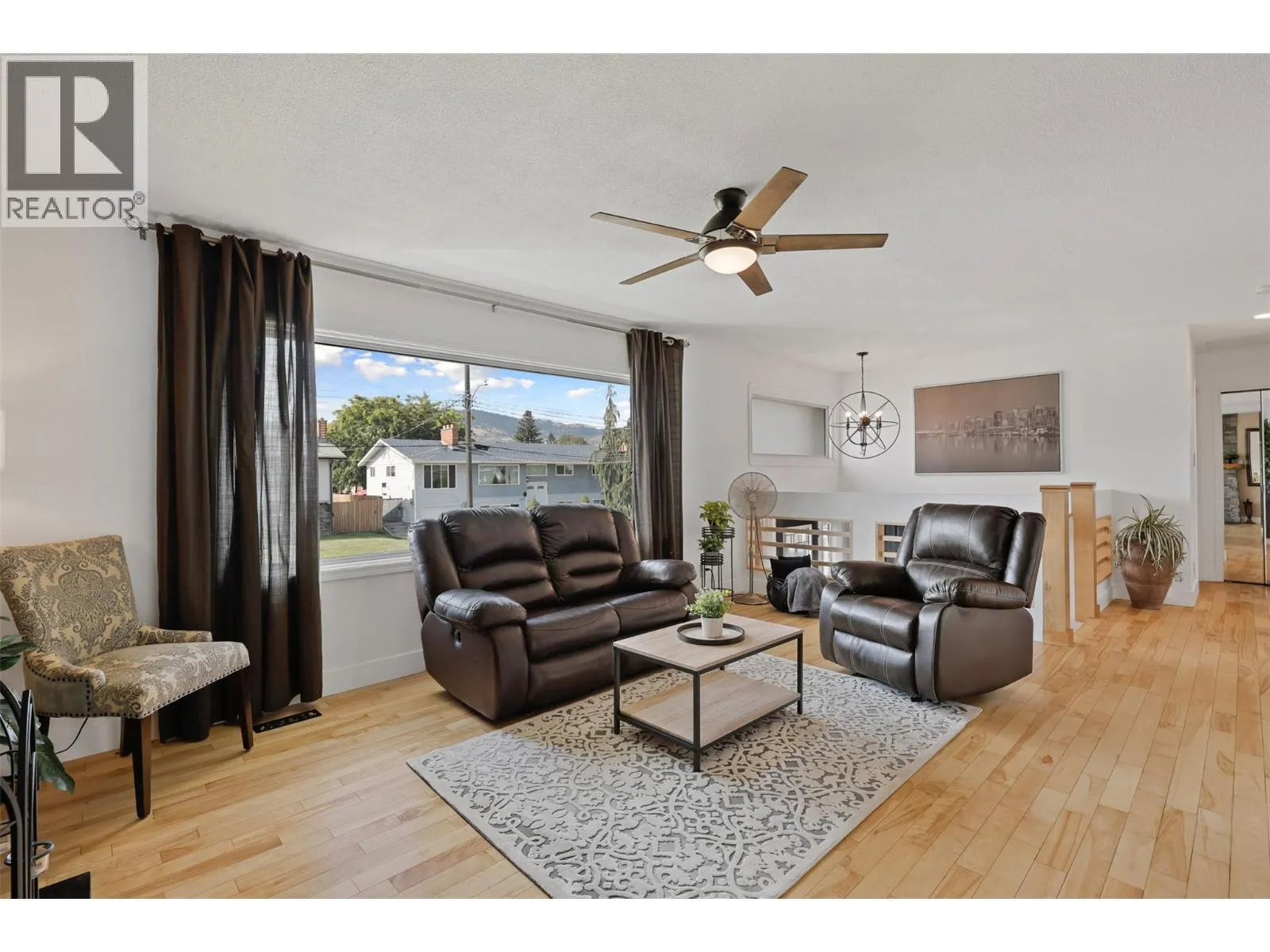 1278 Kimberley Crescent