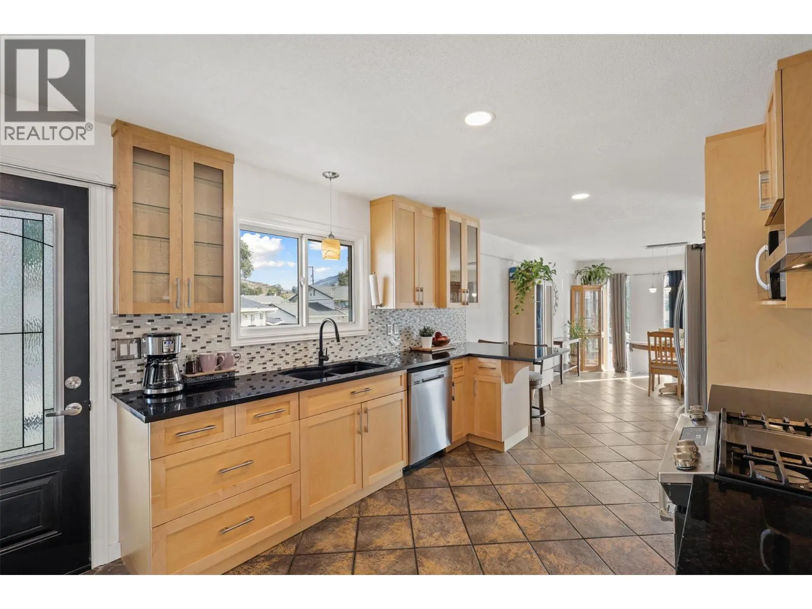1278 Kimberley Crescent