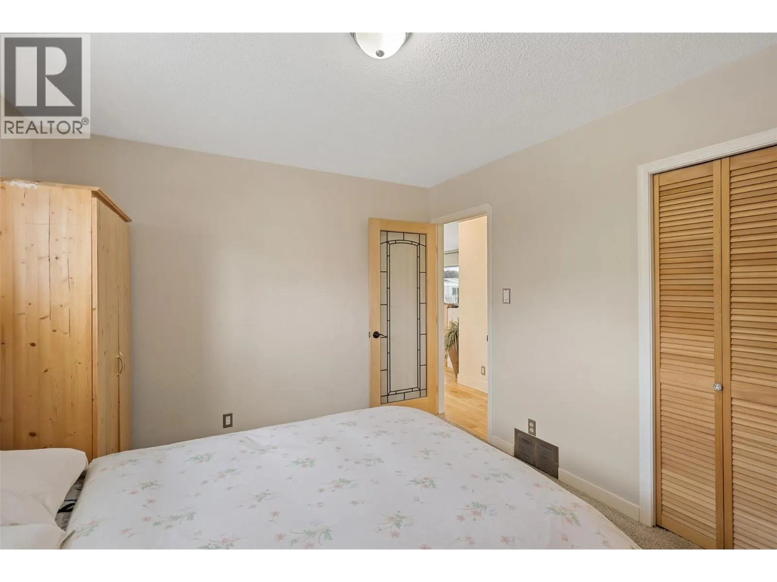1278 Kimberley Crescent