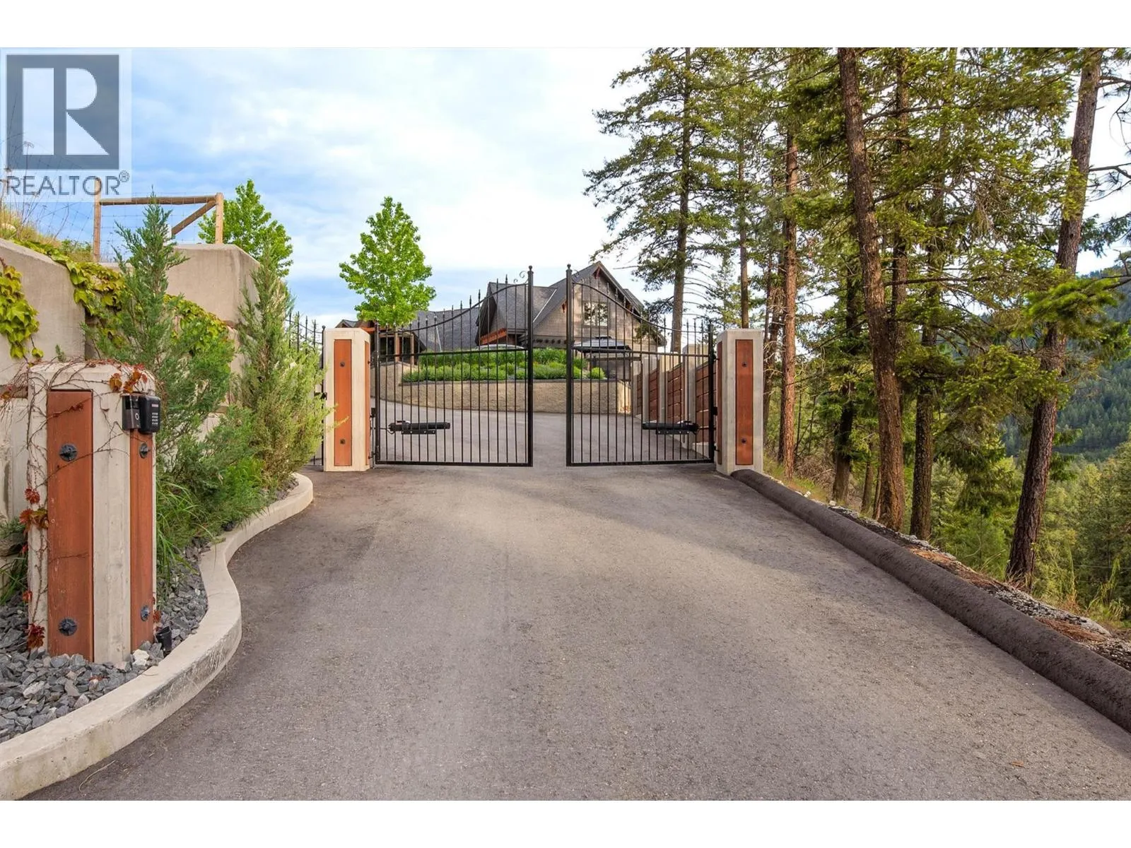 4495 Maxwell Road