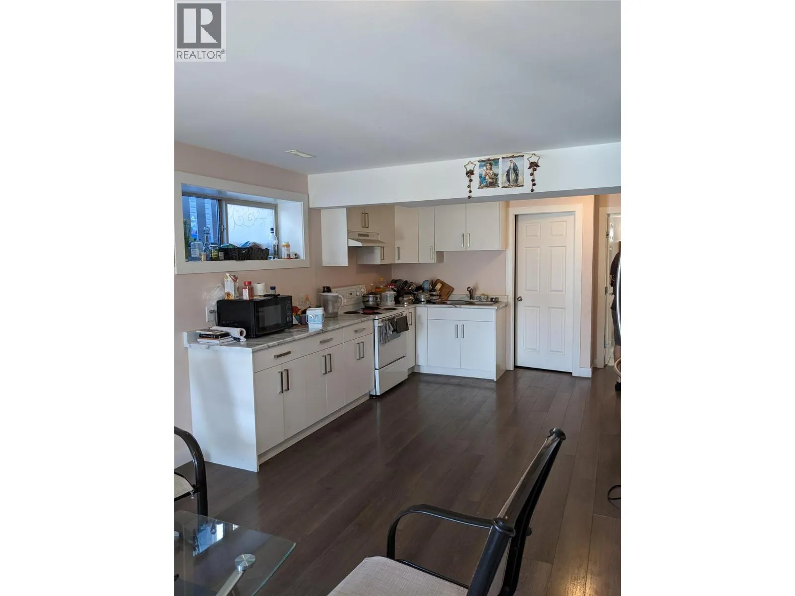 4425 Bellevue Drive