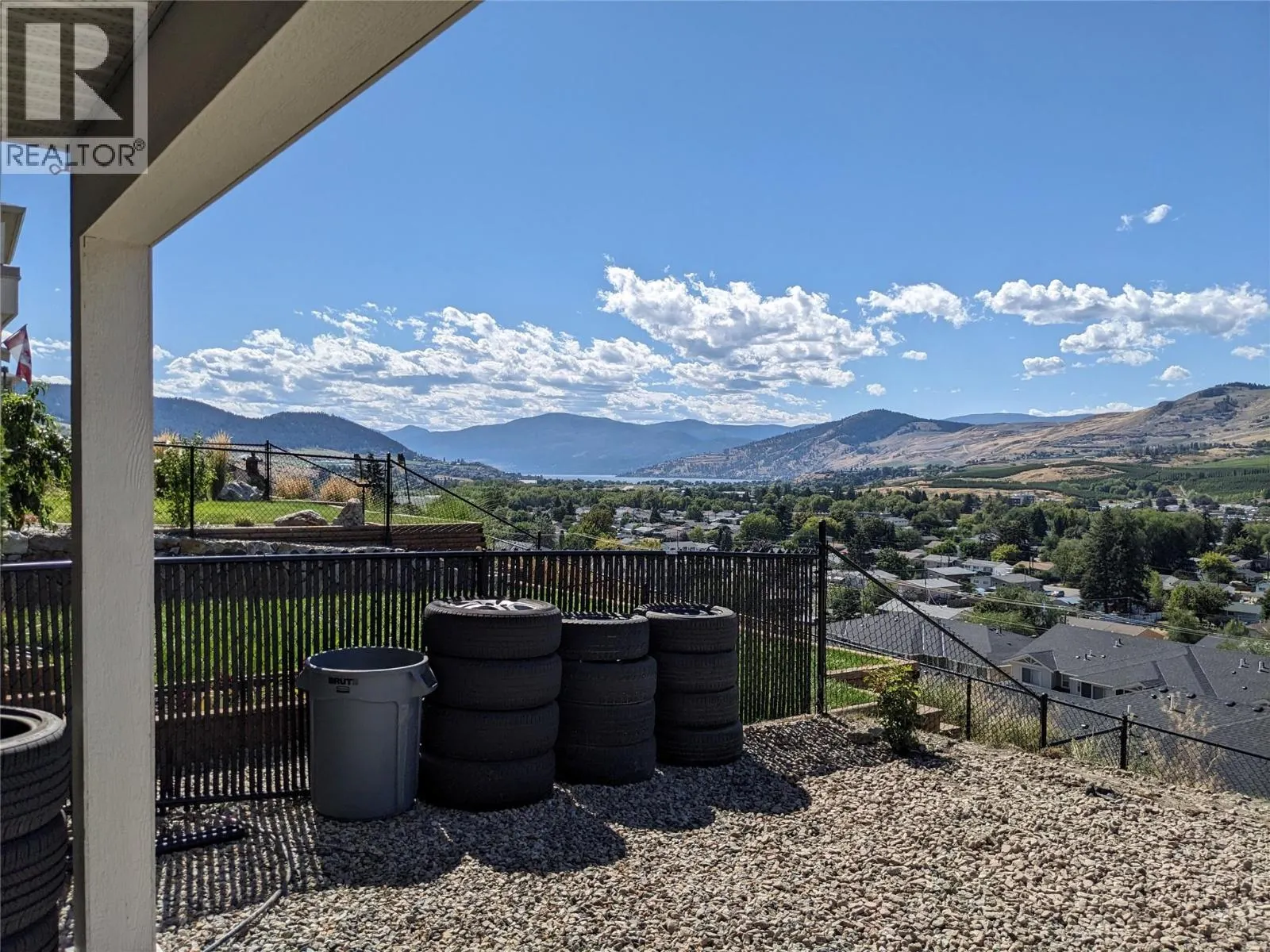 4425 Bellevue Drive