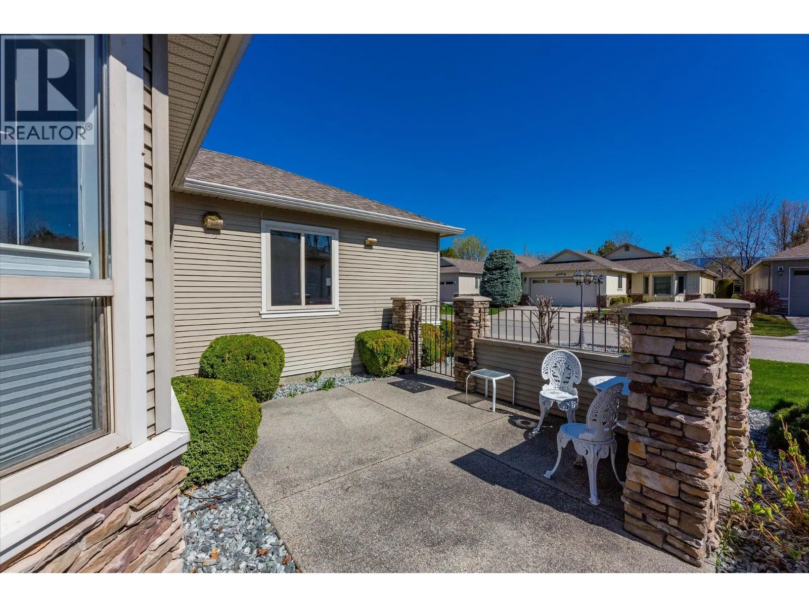 2365 Stillingfleet Road Unit# 384