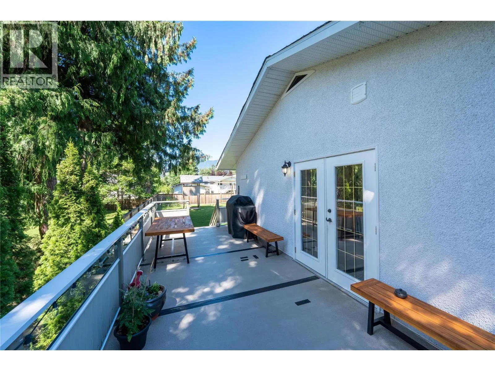 1727 Tillen Road