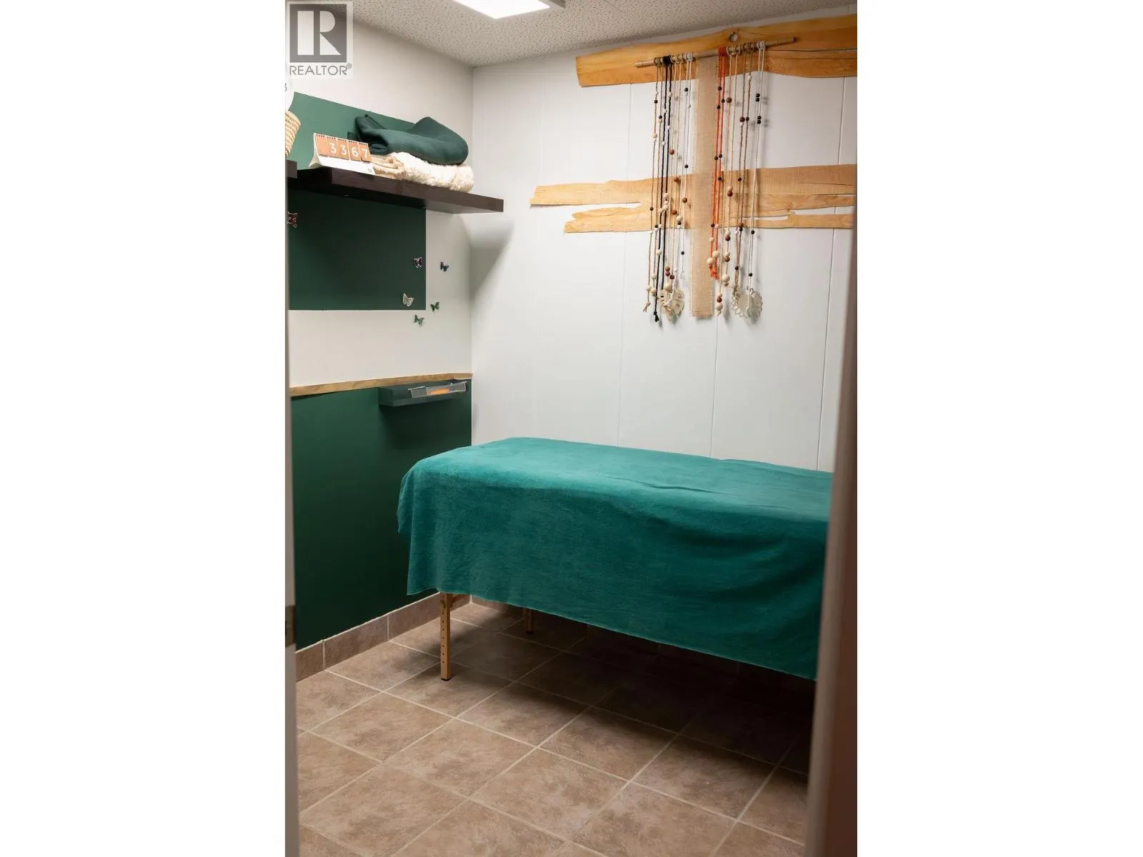 545 Lawrence Avenue Unit# 101A