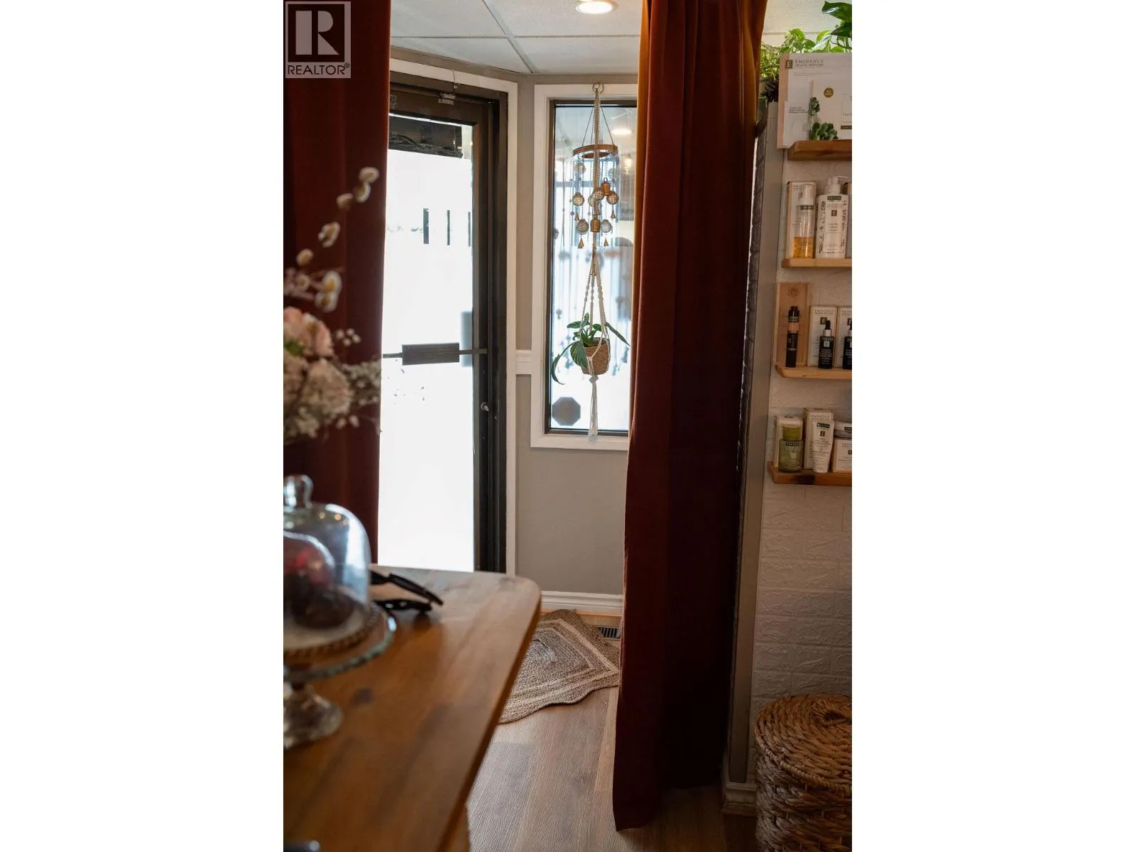 545 Lawrence Avenue Unit# 101A