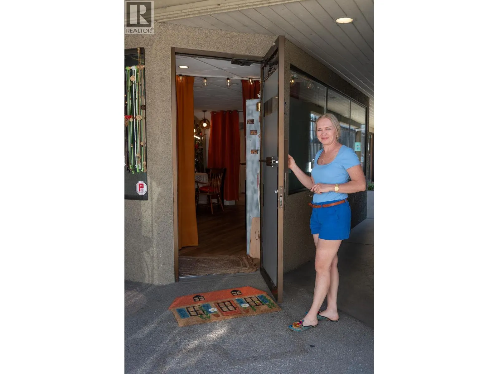 545 Lawrence Avenue Unit# 101A