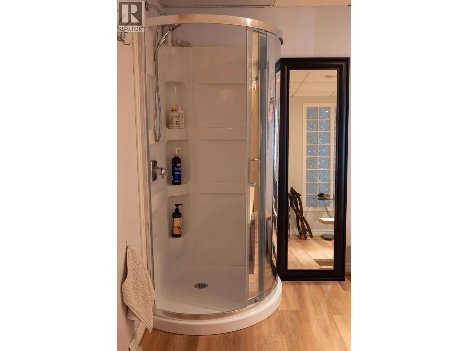 545 Lawrence Avenue Unit# 101A