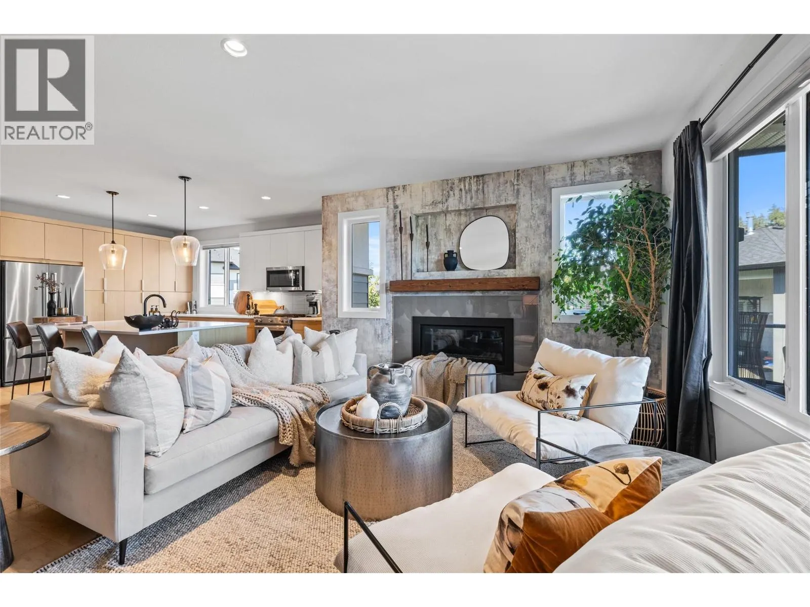 1349 Rocky Point Drive Unit# 5