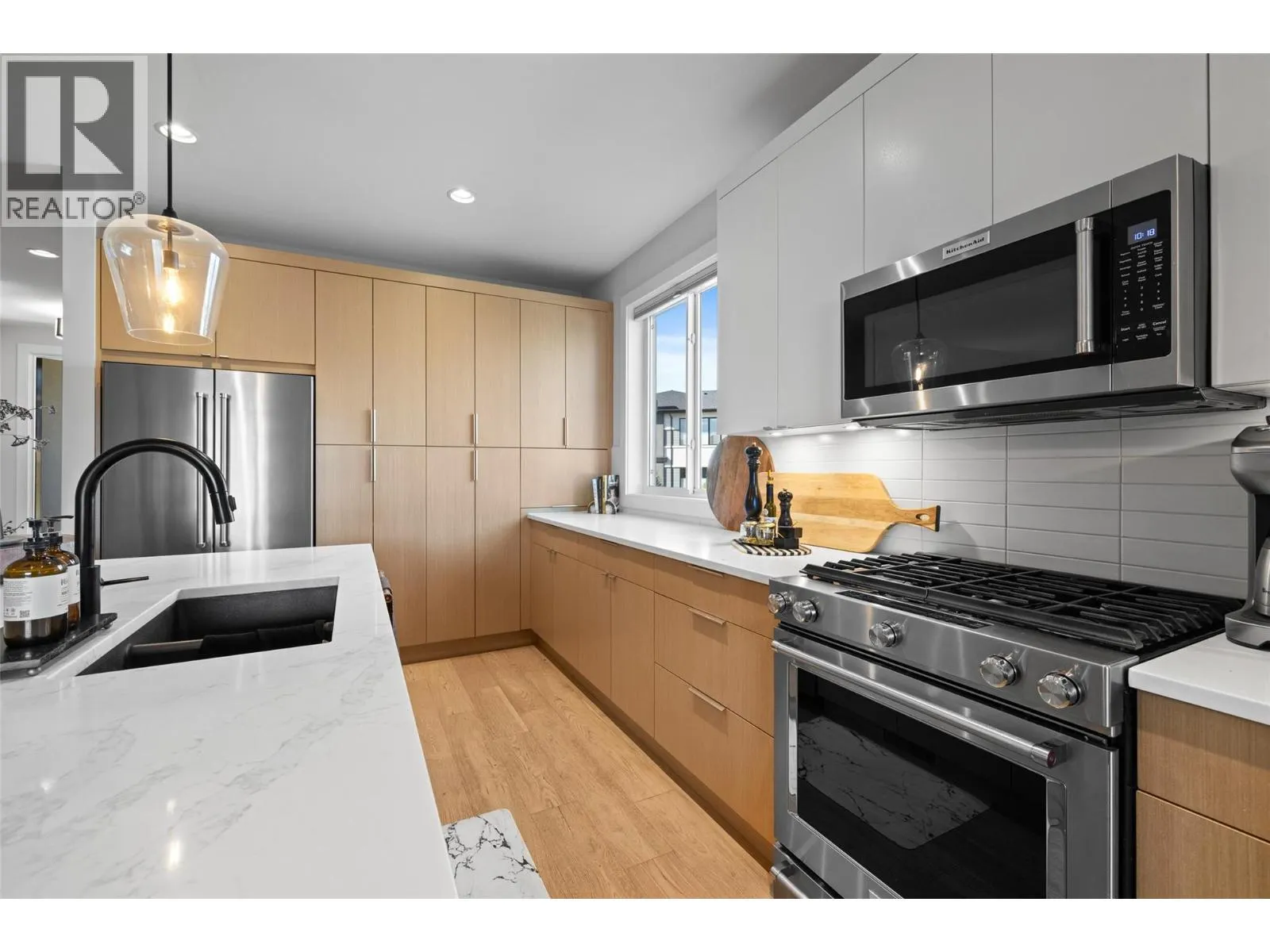 1349 Rocky Point Drive Unit# 5