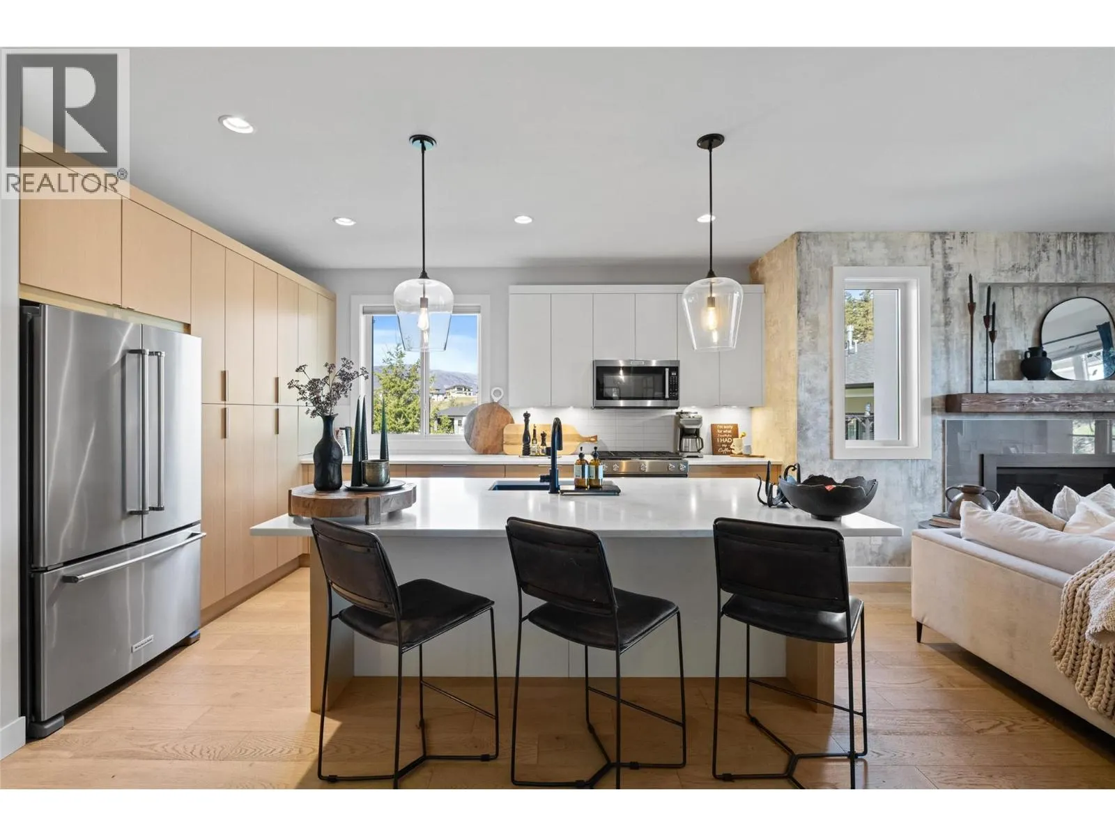 1349 Rocky Point Drive Unit# 5
