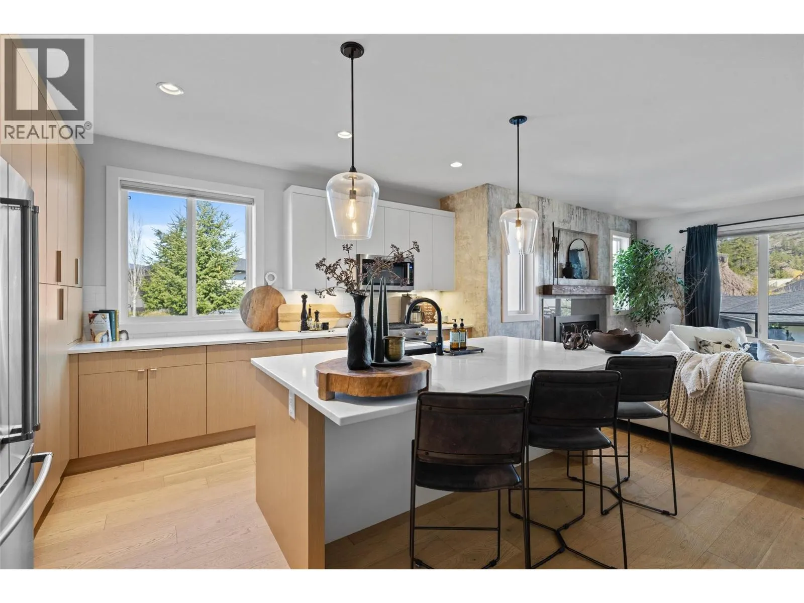 1349 Rocky Point Drive Unit# 5