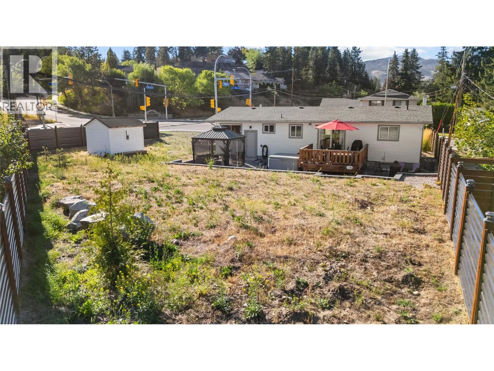 1255 Rio Drive