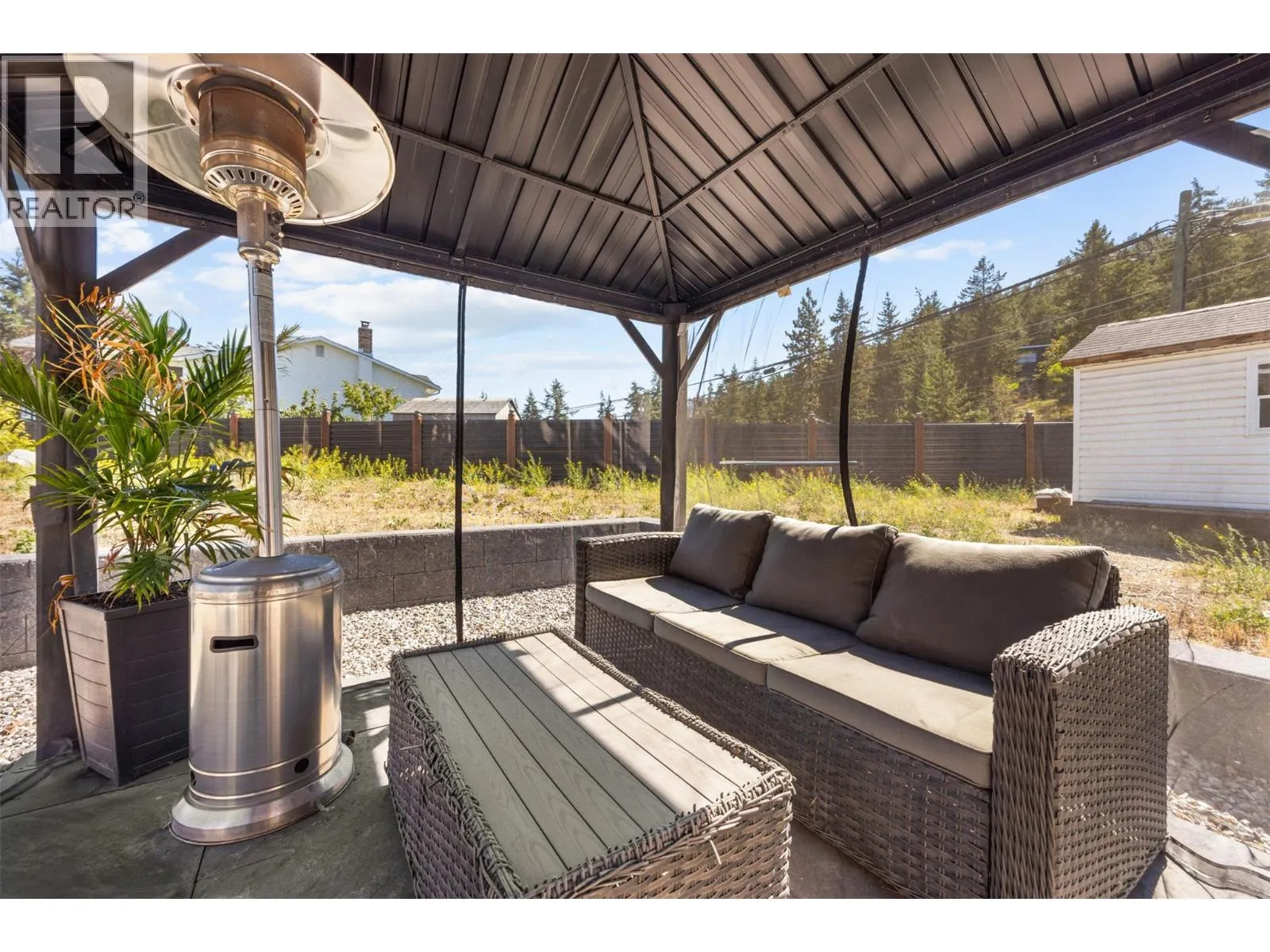 1255 Rio Drive