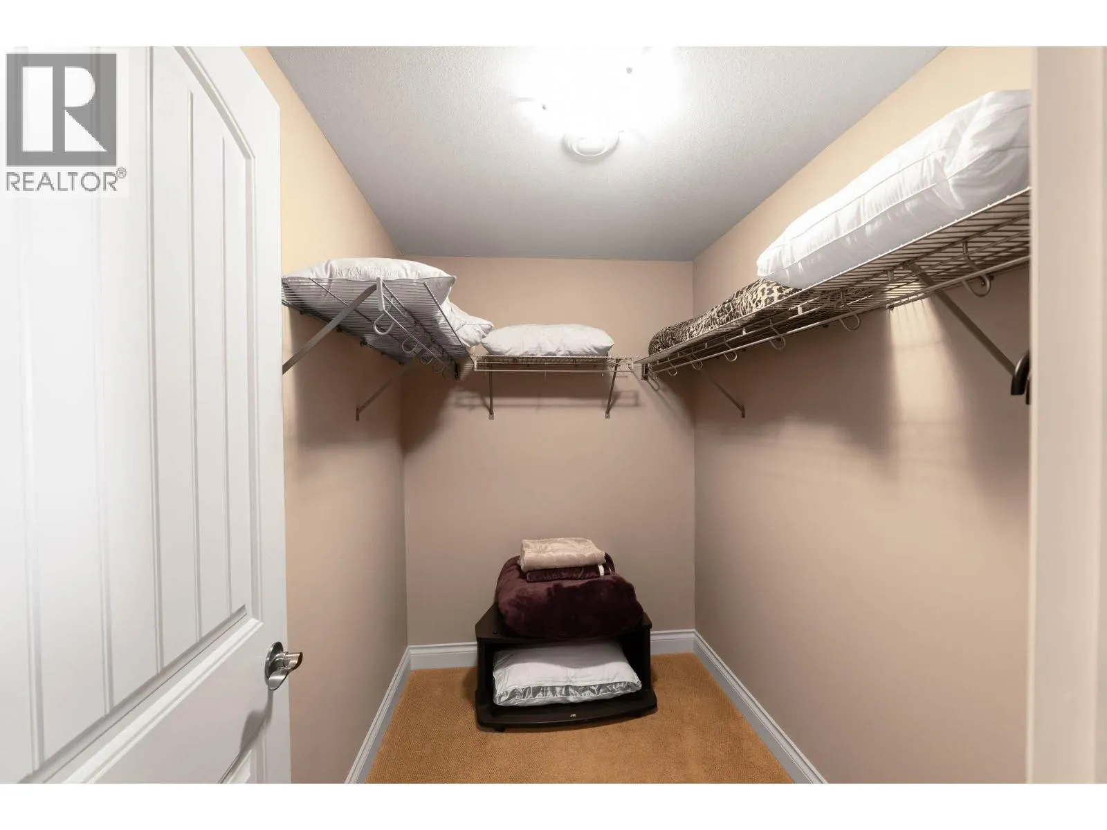 875 Stockley Street Unit# 26