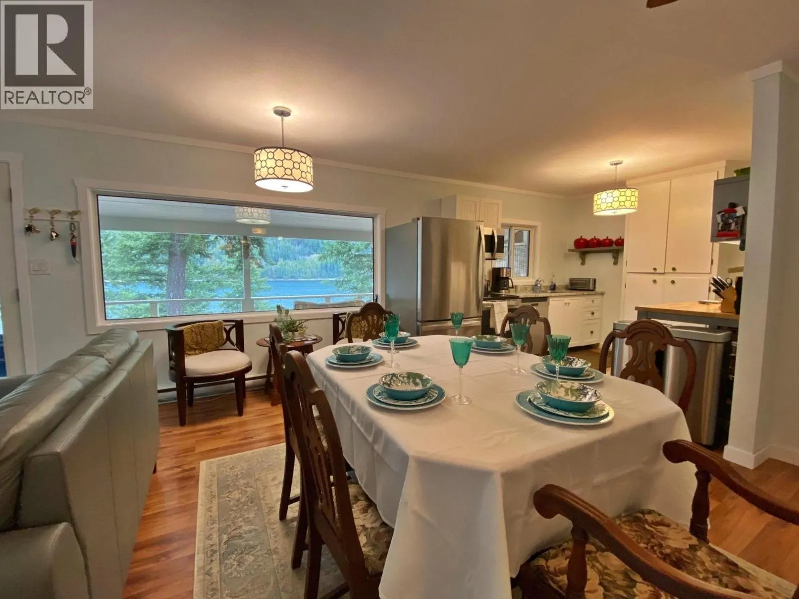 5472 AGATE BAY Road