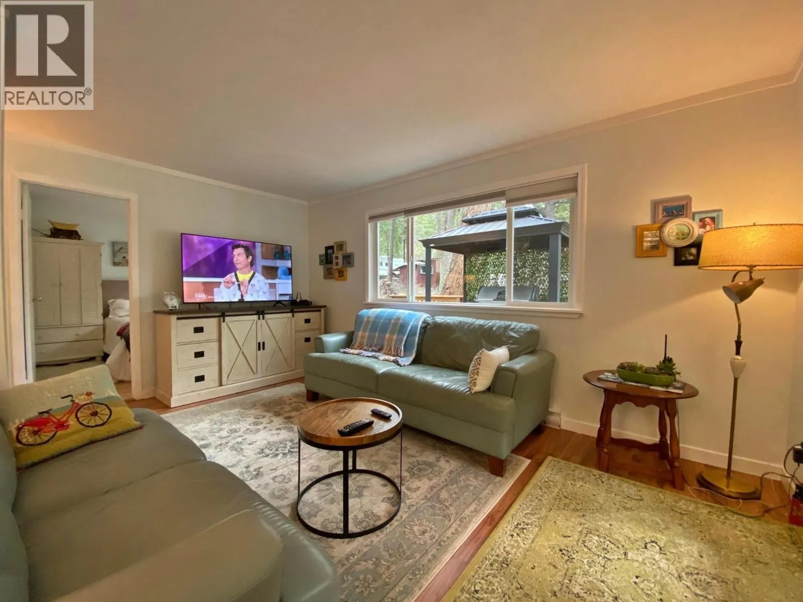 5472 AGATE BAY Road