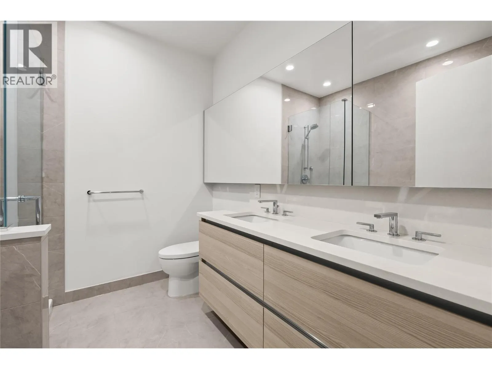 238 Leon Avenue Unit# 2107
