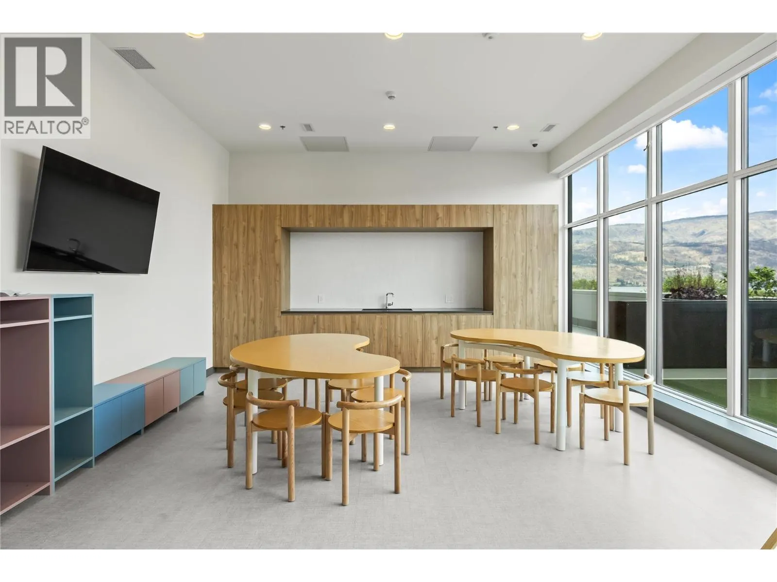 238 Leon Avenue Unit# 2107