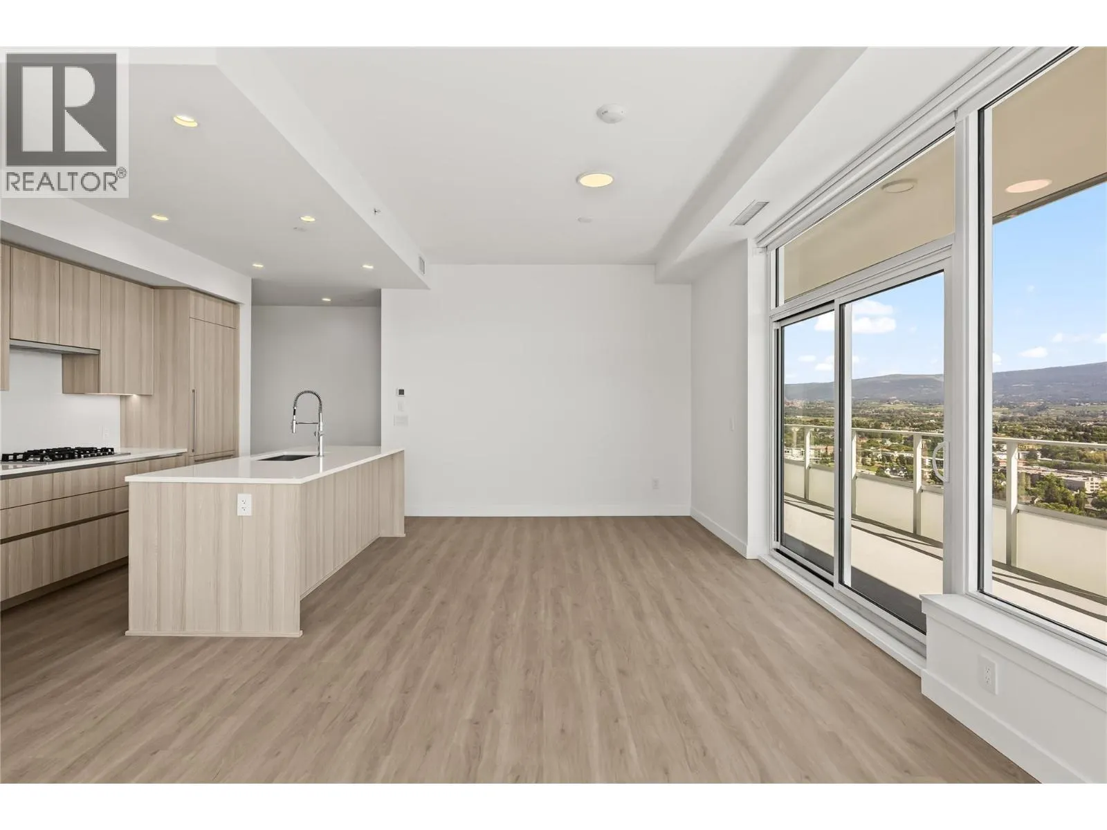 238 Leon Avenue Unit# 2107