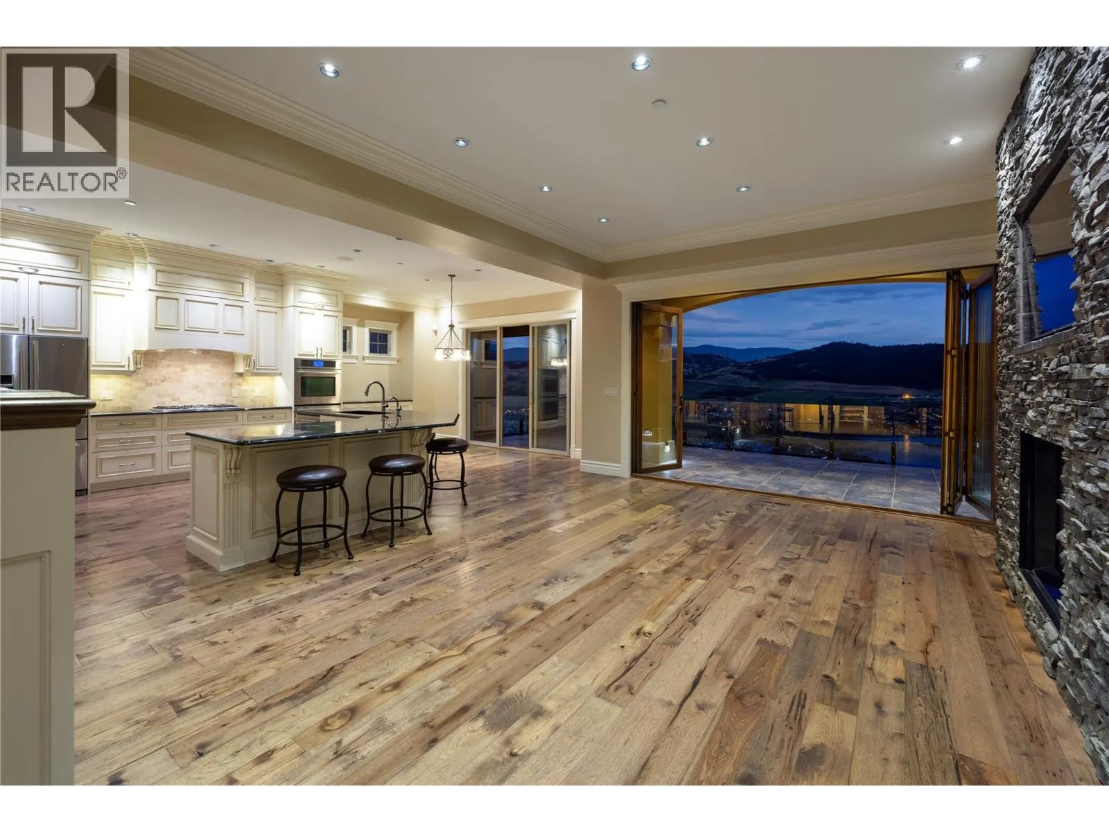 108 Vineyard Way