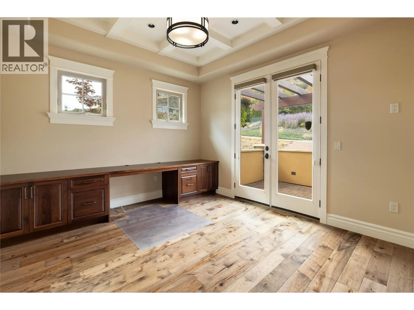 108 Vineyard Way