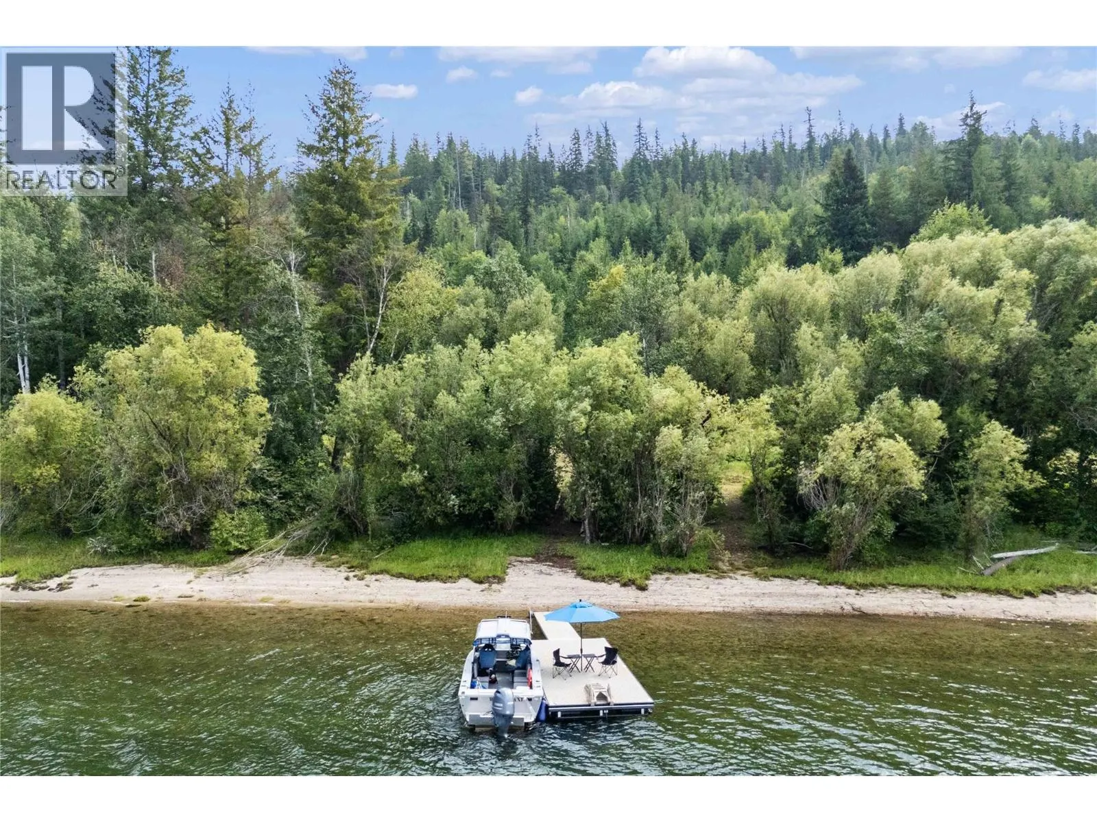Lot 3 Queest S (Willow Shores) Beach