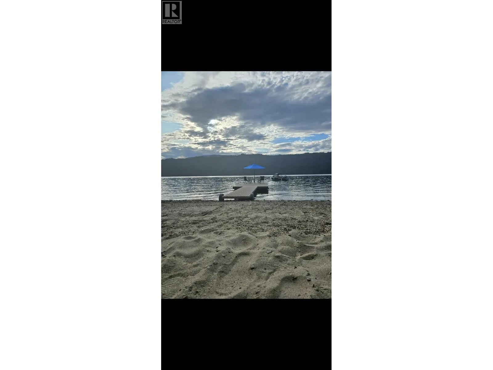 Lot 3 Queest S (Willow Shores) Beach