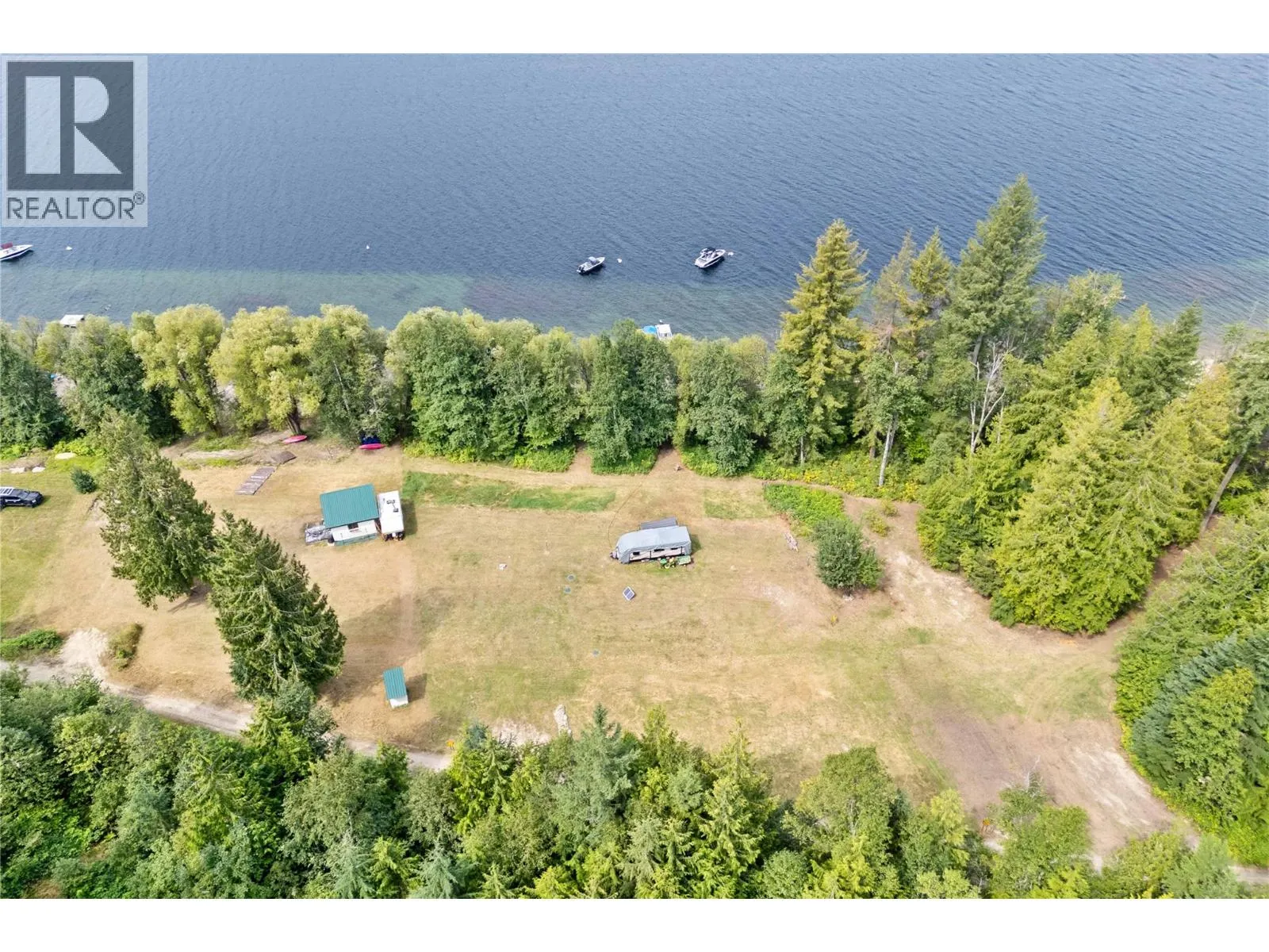 Lot 3 Queest S (Willow Shores) Beach