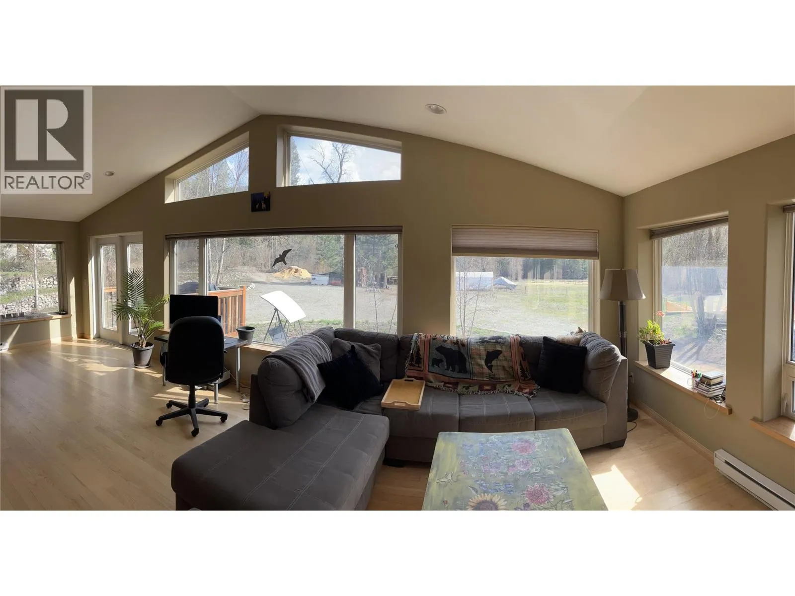 3815 33 Highway