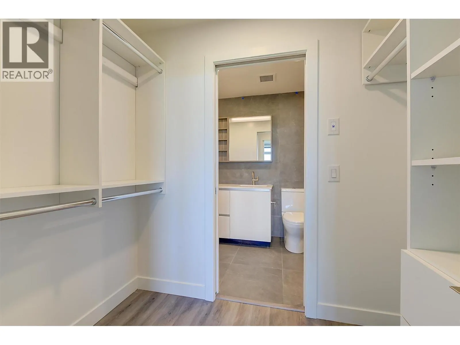 2780 Olalla Road Unit# 208