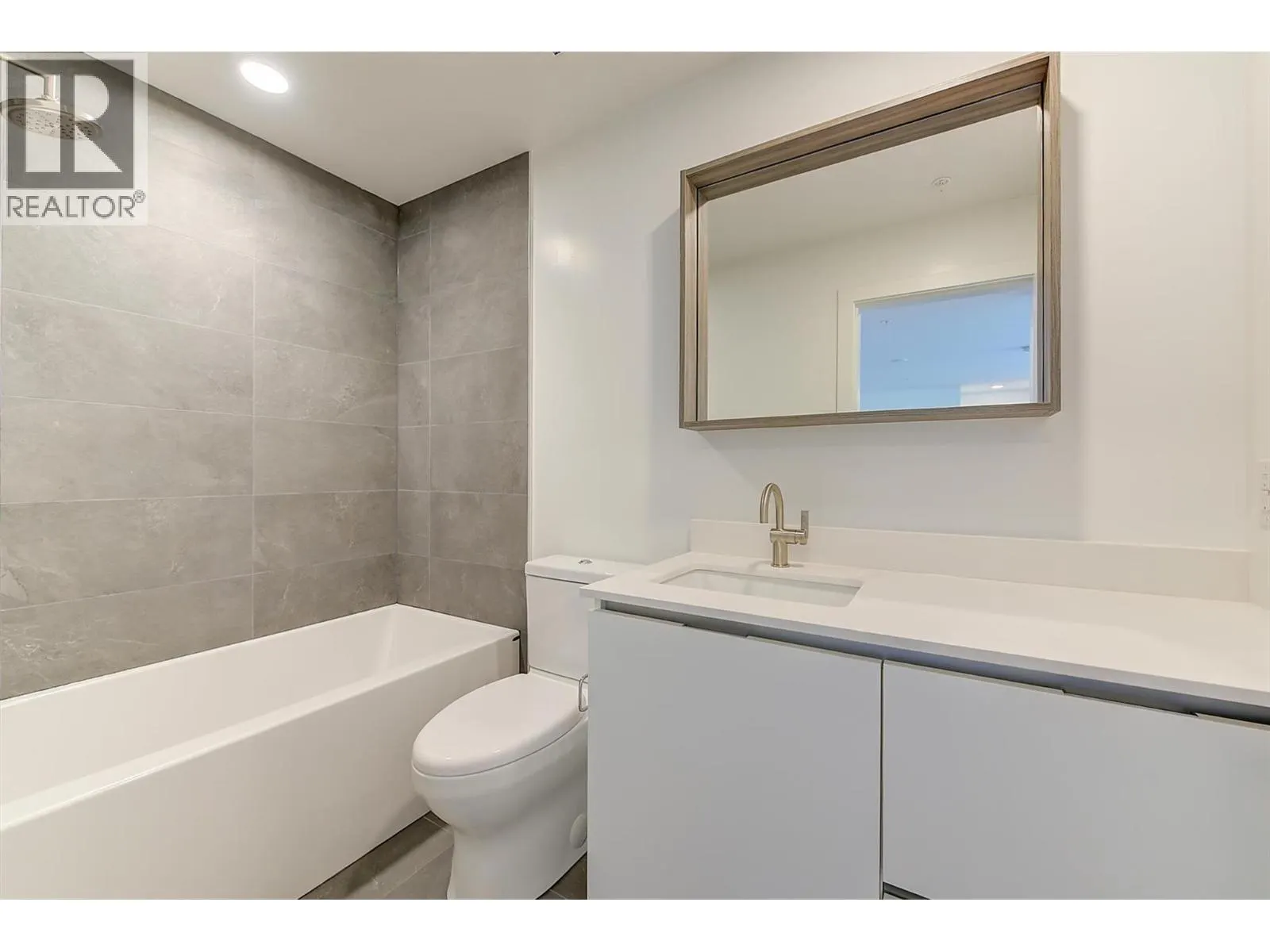 2780 Olalla Road Unit# 208