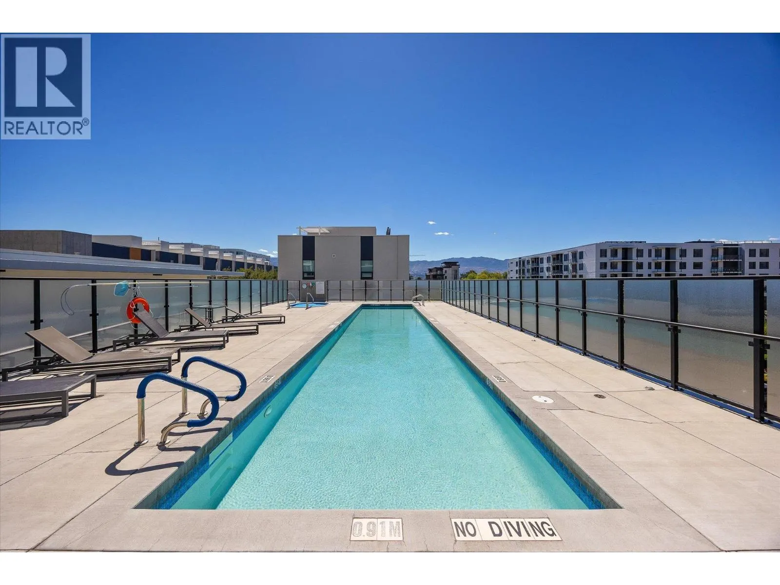485 Groves Avenue Unit# 902 Lot# 902