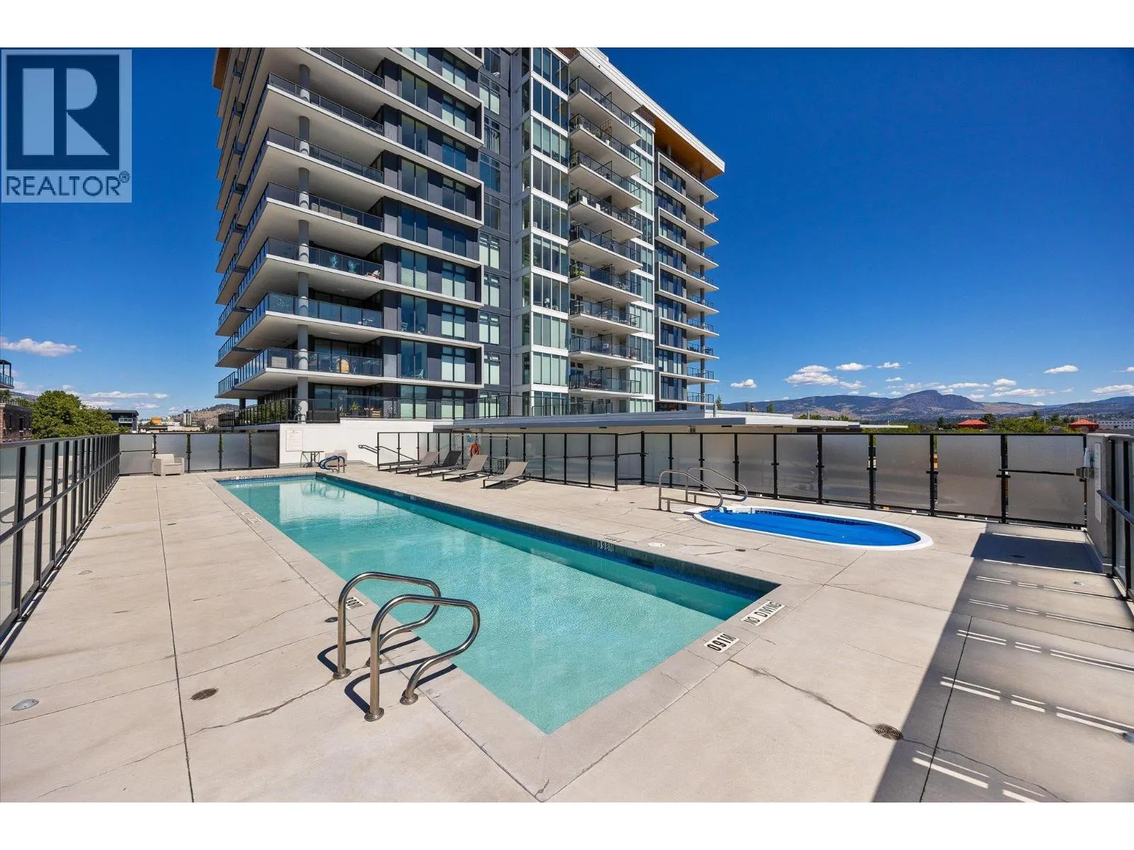 485 Groves Avenue Unit# 902 Lot# 902