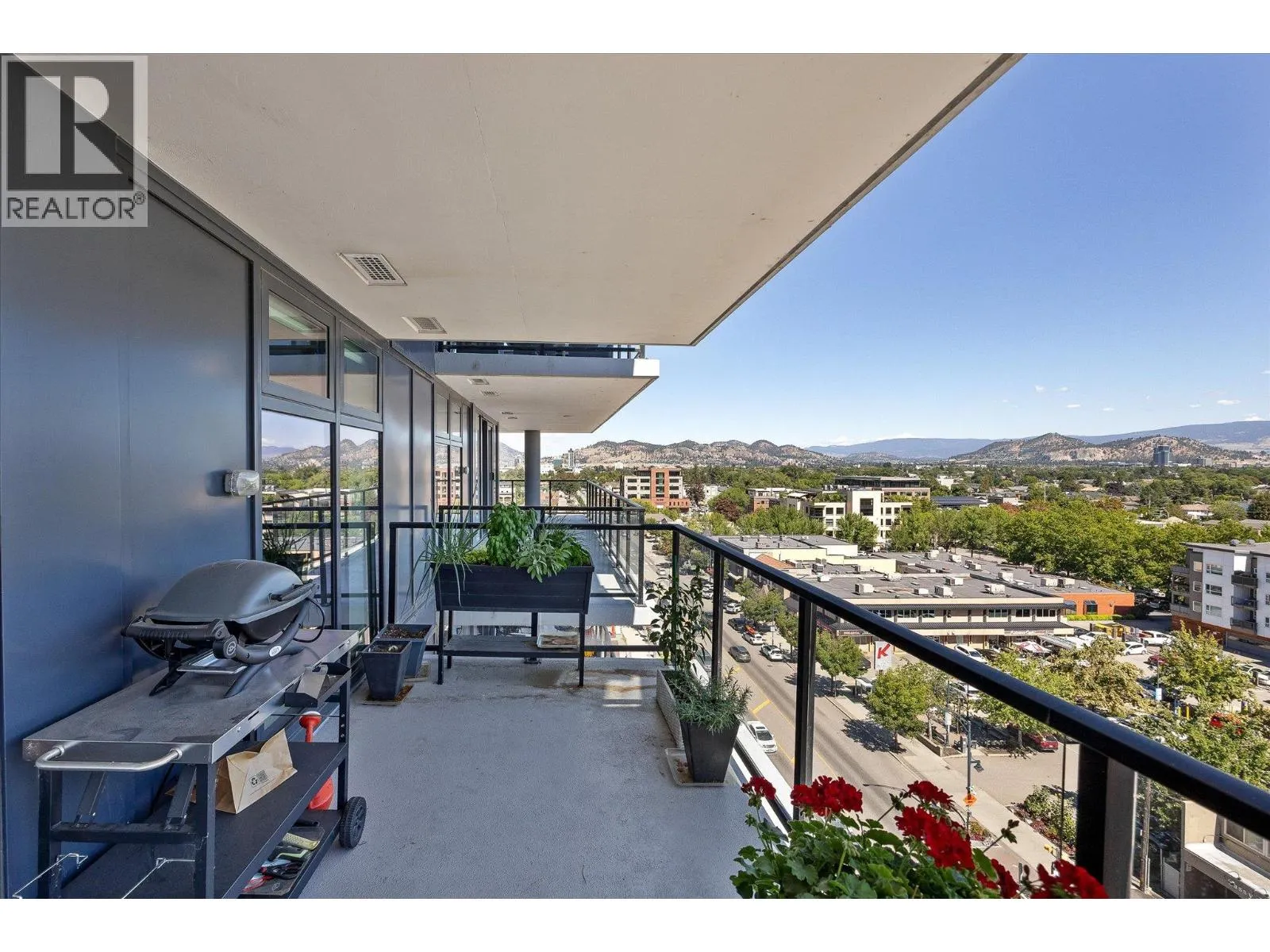 485 Groves Avenue Unit# 902 Lot# 902
