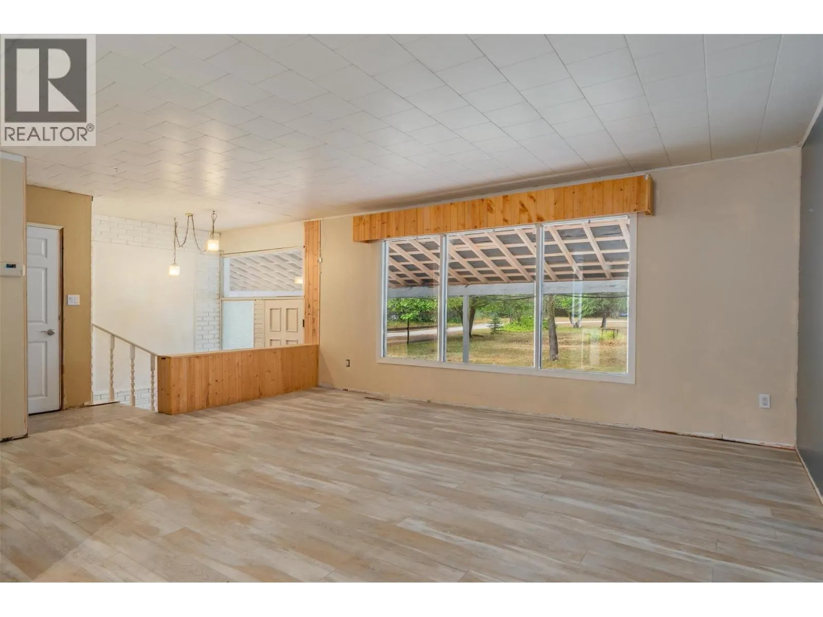 2697 OSACHOFF Road