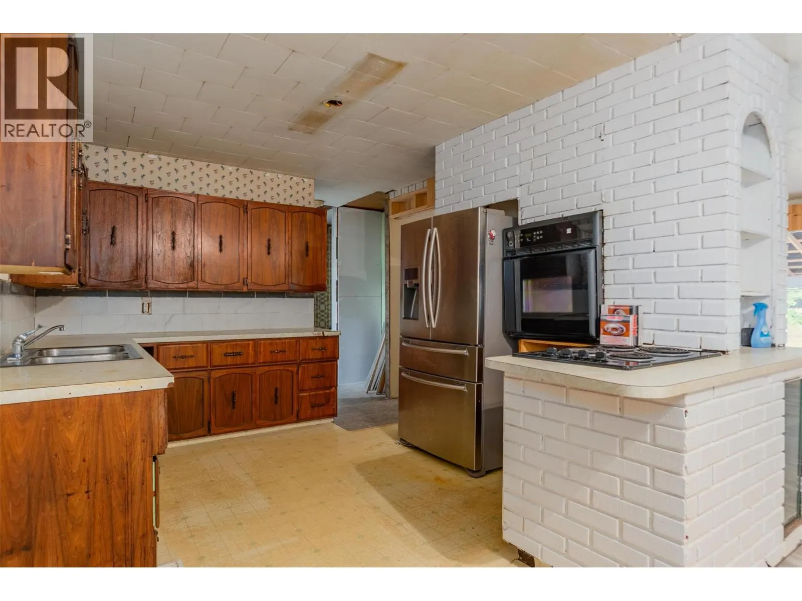 2697 OSACHOFF Road