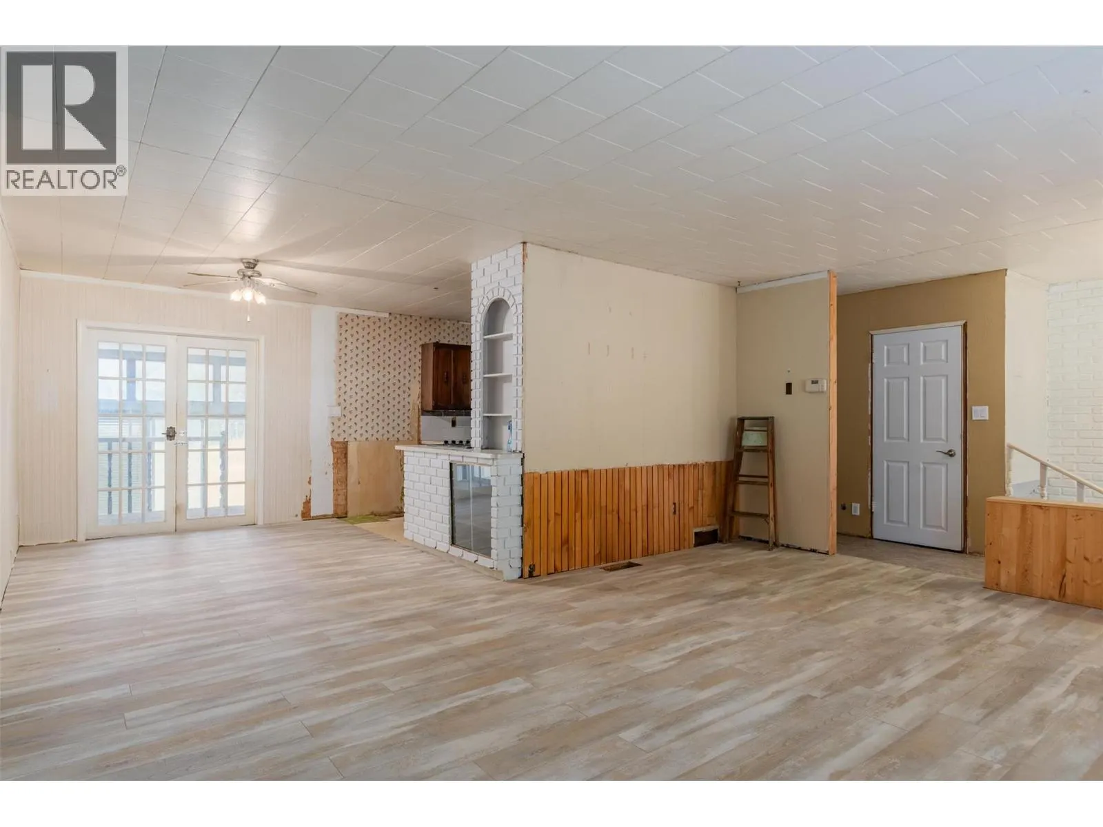 2697 OSACHOFF Road