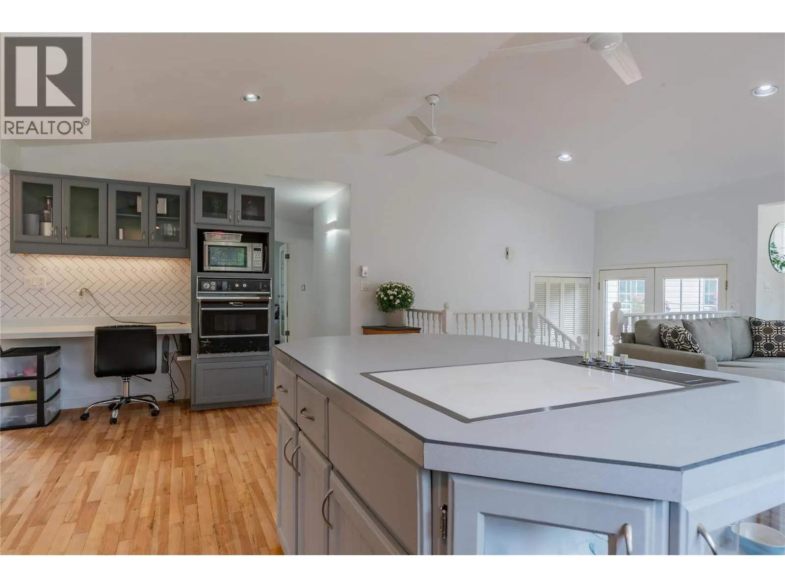 2697 OSACHOFF Road
