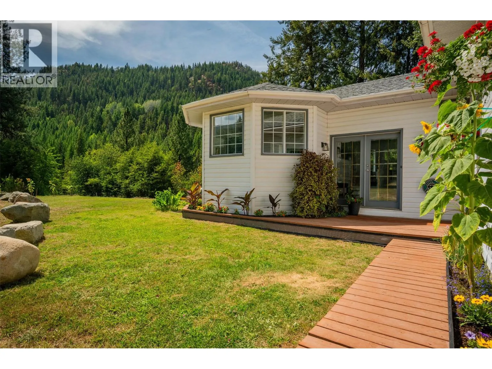 2697 OSACHOFF Road