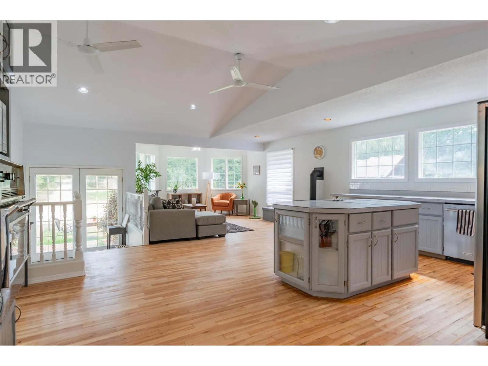 2697 OSACHOFF Road