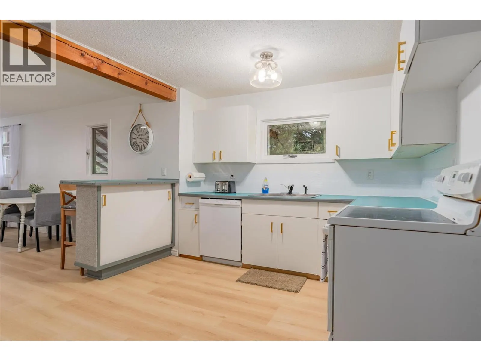 2697 OSACHOFF Road