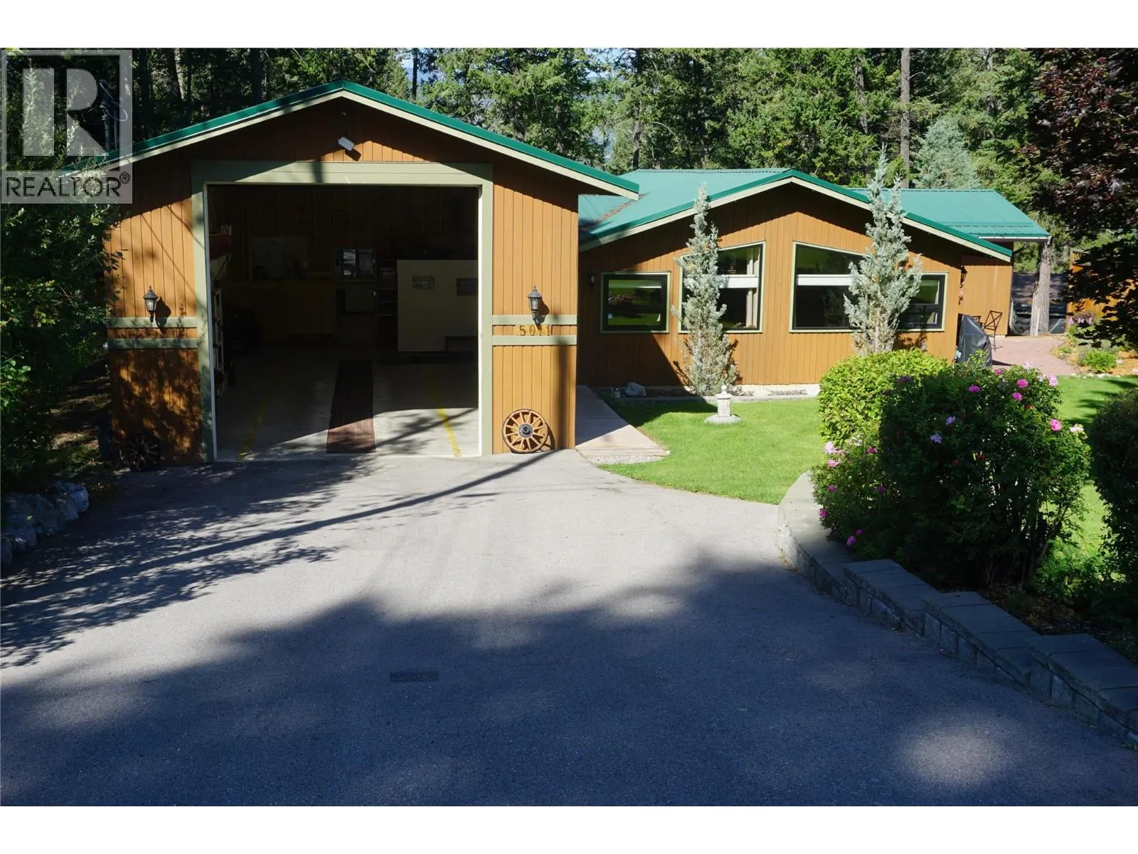 5011 Fairway Drive