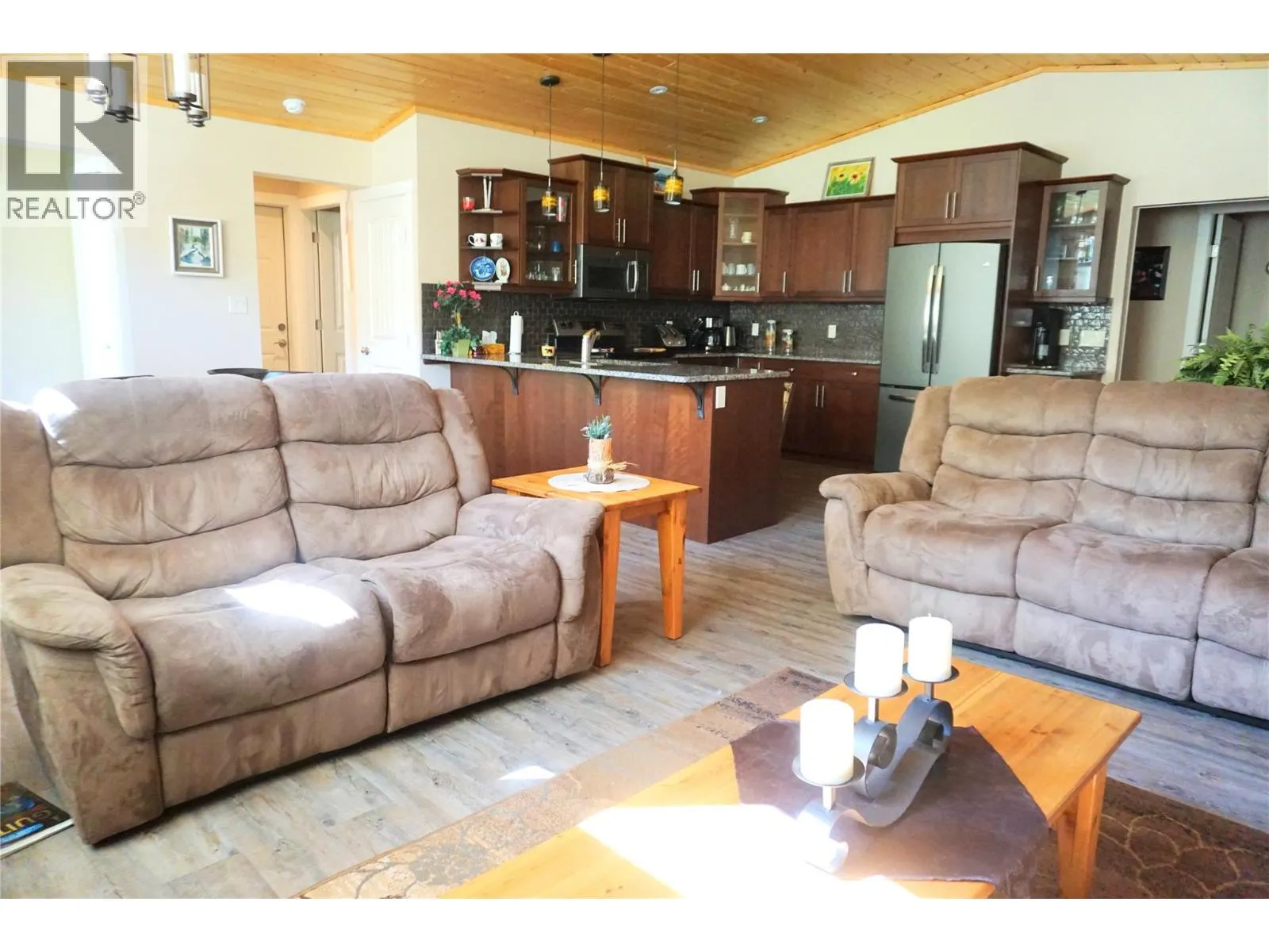 5011 Fairway Drive