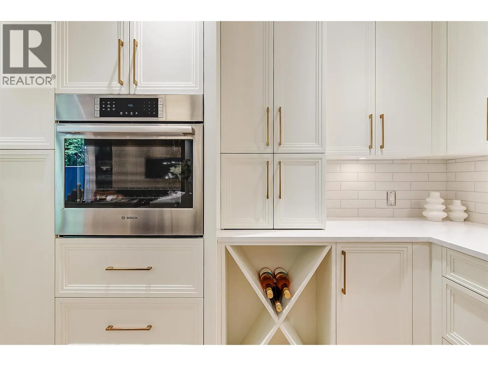 450 Groves Avenue Unit# 102